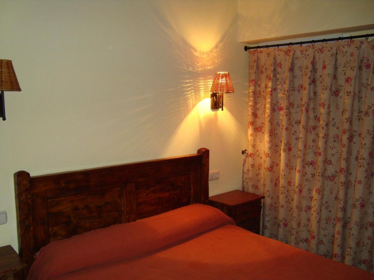 Hotel Charle Jaca Exterior foto