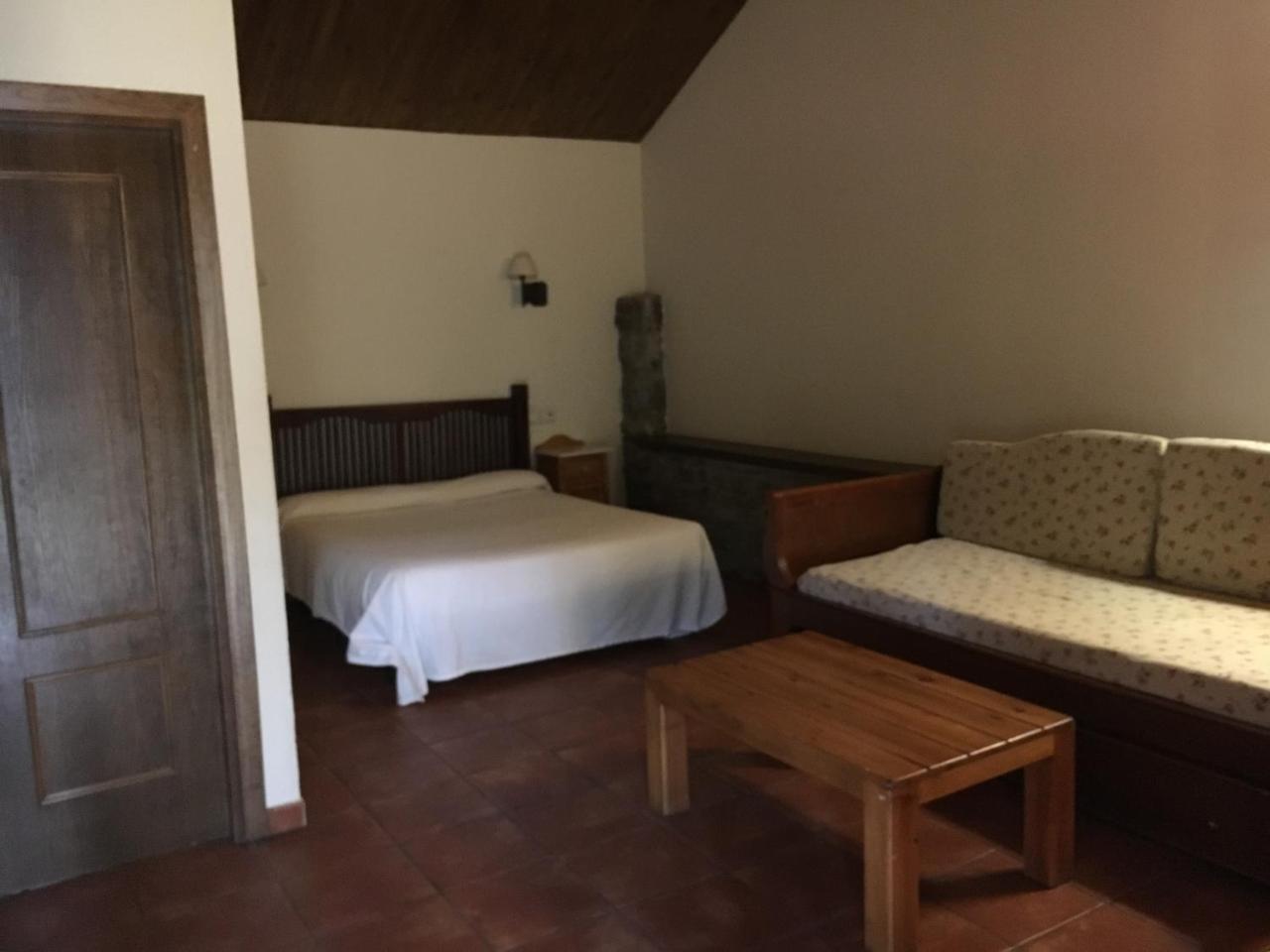 Hotel Charle Jaca Exterior foto